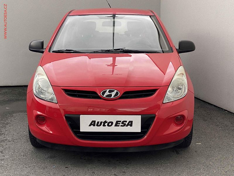Hyundai i20 (2009) 1.2i, ČR - fotka 2 z 14