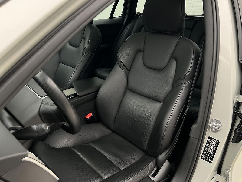 Volvo V60 T5 INSCRIPTION AUT - fotka 17 z 46