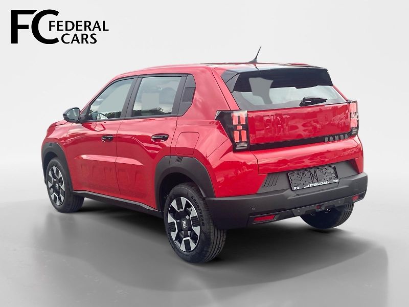 Fiat Grande Panda (2025) Icon 1.2 Turbo Hybrid 110k eDC - fotka 2 z 11