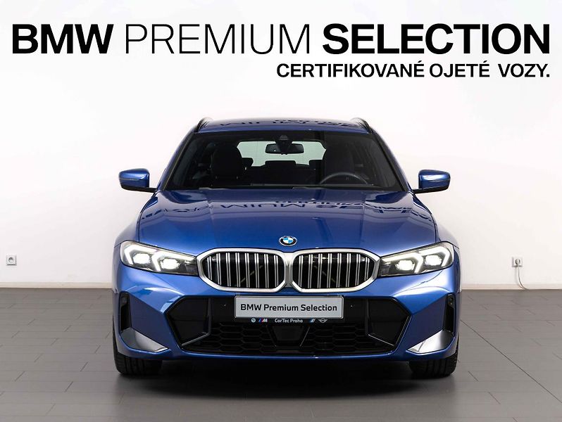 BMW Řada 3 330i xDrive Touring - fotka 3 z 22