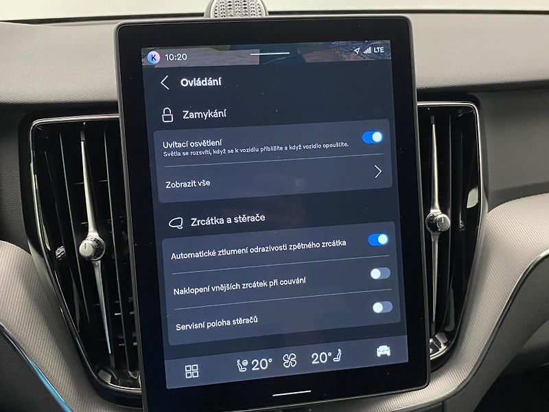 Volvo XC60 T8 AWD RECHARGE BLACK EDITION - fotka 53 z 64
