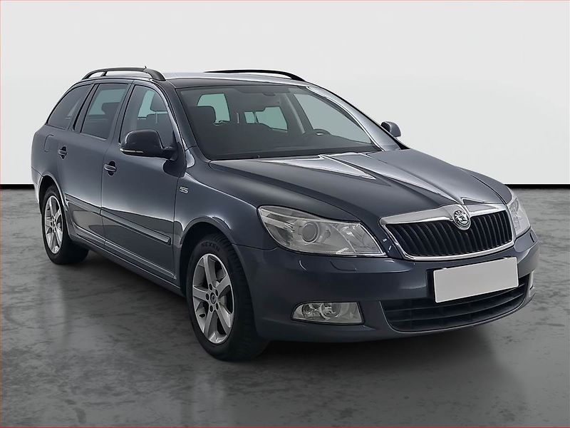 Škoda Octavia (2012) 1.6 TDI, Serv.kniha, po STK - fotografie inzerátu