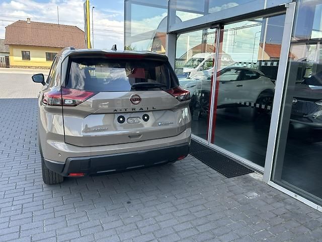 Nissan X-Trail (2026) E-POWER 213HP 4x4 N-Trek  - fotka 5 z 8