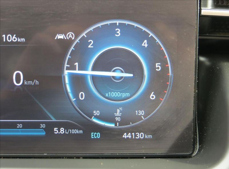Hyundai Tucson 1,6 CRDi mHEV DCT Smart 100 kW - fotka 25 z 28