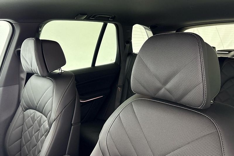 BMW X5 xDrive40d - fotka 8 z 28