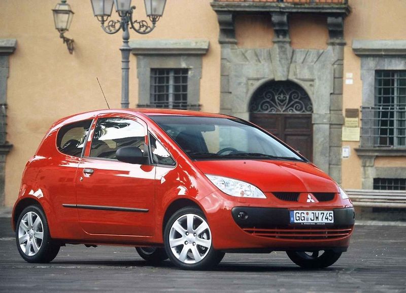Dřívější verze Mitsubishi Colt