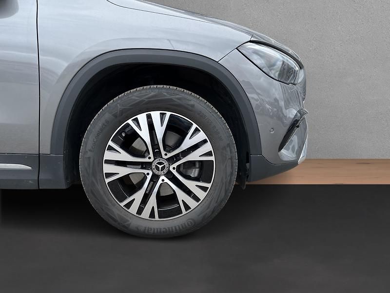 Mercedes-Benz GLA 200d 4MATIC Progressive Advanc - fotka 9 z 21