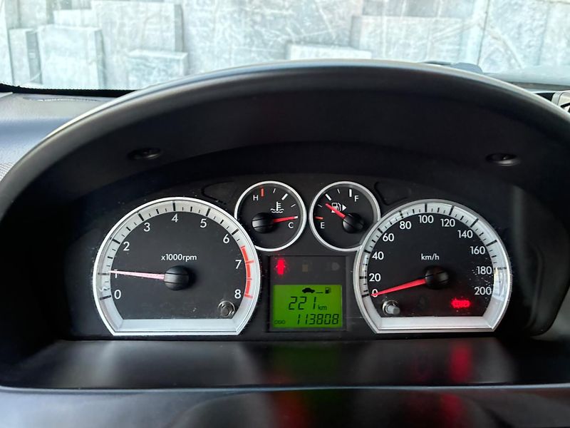 Chevrolet Aveo (2007) 1.4i, 69KW, DIGI KLIMA - fotka 12 z 20