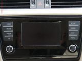 Škoda Octavia (2013) 1.8 TSI 4x4, ČR, DSG, bixen - náhled 11