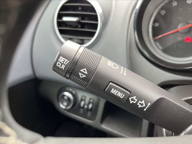 Opel Meriva 1,4 i 88KW AUTOMAT AC SERVIS - fotka 22 z 39