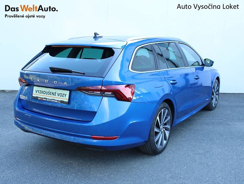 Škoda Octavia (2023) STYLE 2.0 TDI DSG  PANORAMA MA - fotka 2 z 33