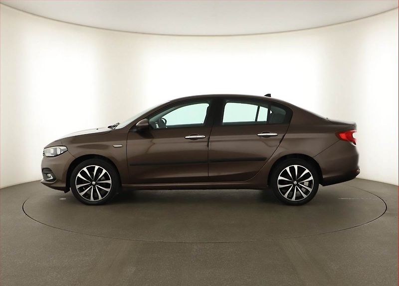 Fiat Tipo (2016) 1.4 16V, Tempomat - fotka 3 z 12