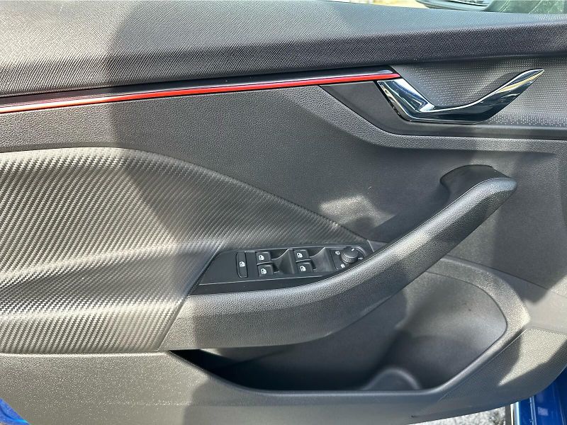 Škoda Scala 1,5 TSI / 110 kW Monte Carlo, - fotka 17 z 24
