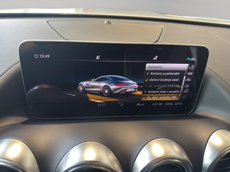 Mercedes-Benz AMG GT (2019) Mercedes S - fotka 22 z 25