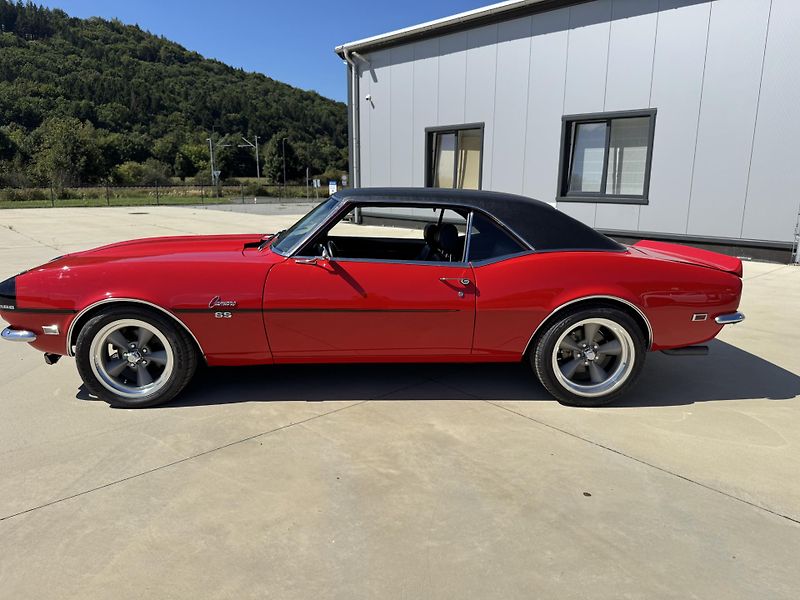 Chevrolet Camaro - fotka 11 z 40