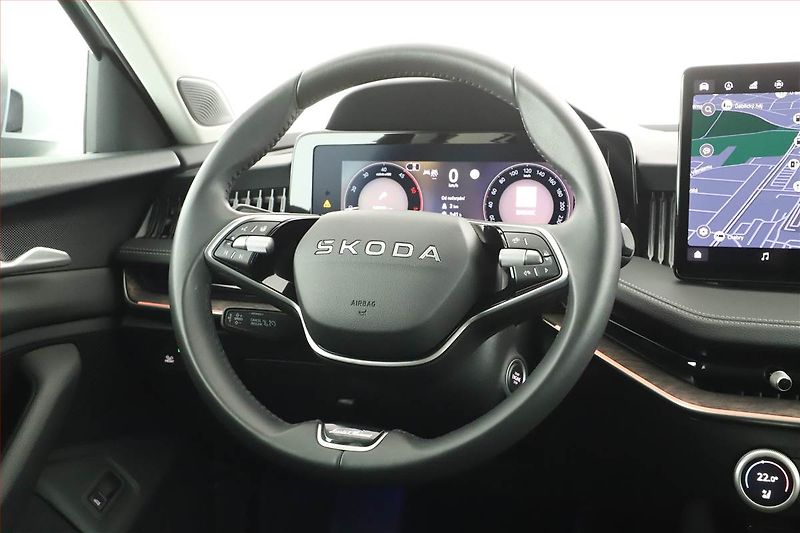Škoda Superb (2025) 2.0 TDI - fotka 8 z 20