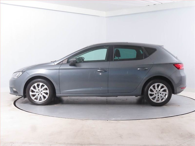 Seat Leon (2013) Style 1.2 TSI, Serv.kniha - fotka 3 z 14