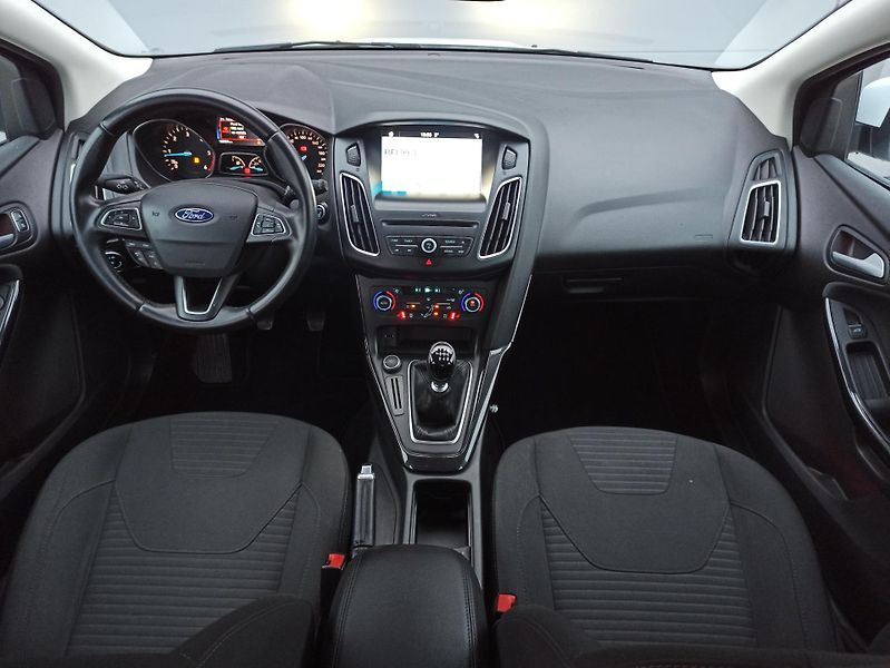 Ford Focus 1.5TDCi 88kW ČR,1.MAJ.TITANIUM - fotka 18 z 30
