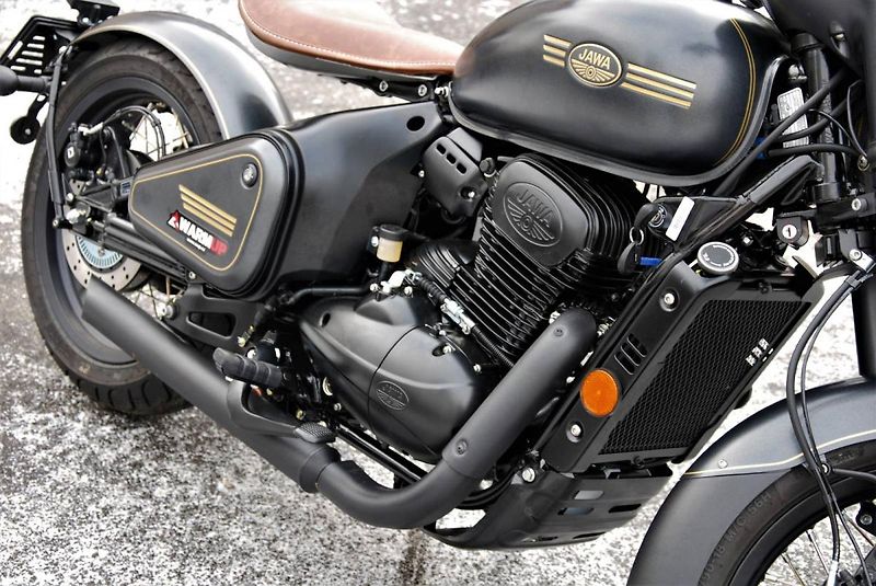 Jawa Perak (2026) 350 CL BLACK - fotka 17 z 25
