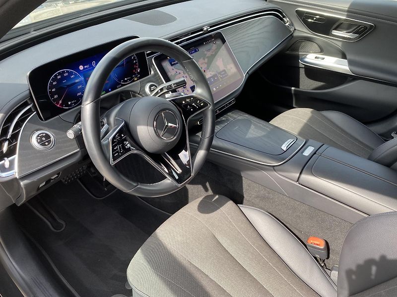 Mercedes-Benz Třídy E E 300de 4M AVANTGARDE DISTRONI - fotka 12 z 27