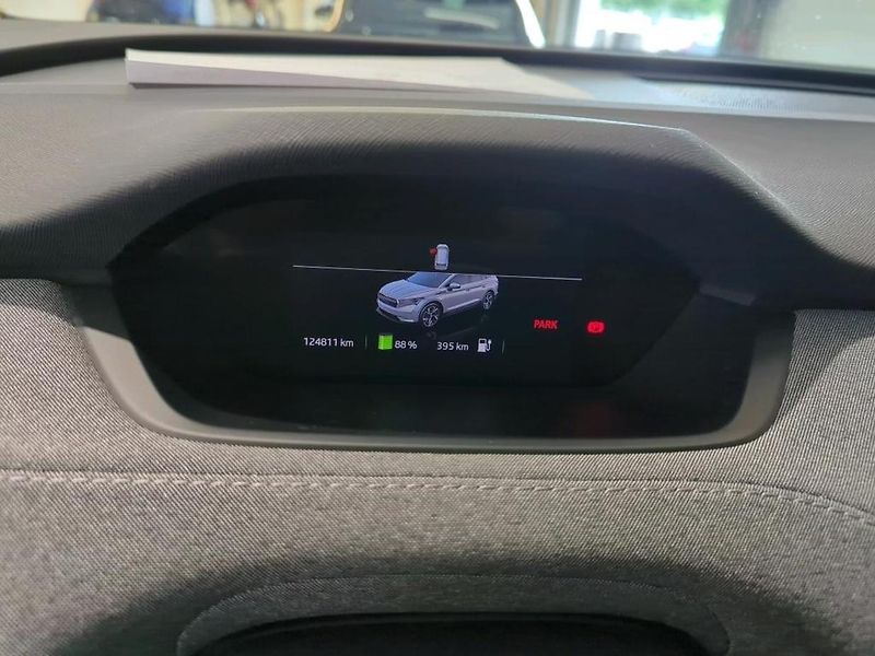 Škoda Enyaq 150kw, iV80 19ALU TZ SOH 98% - fotka 9 z 9