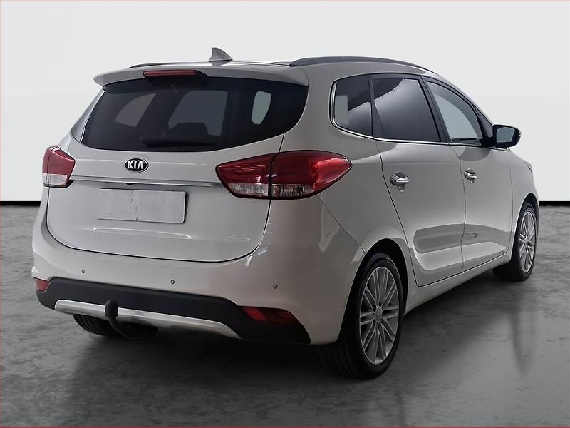 Kia Carens (2017) 1.6 GDI, Navi, Vyhř. sedaček - fotka 5 z 16