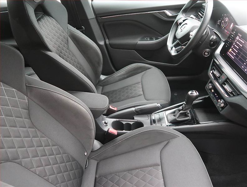 Škoda Kamiq (2020) Style 1.5 TSI - fotka 9 z 14