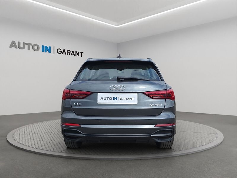 Audi Q3 (2021) S-Line 1.5 TFSi 110kw, ČR - fotka 6 z 26