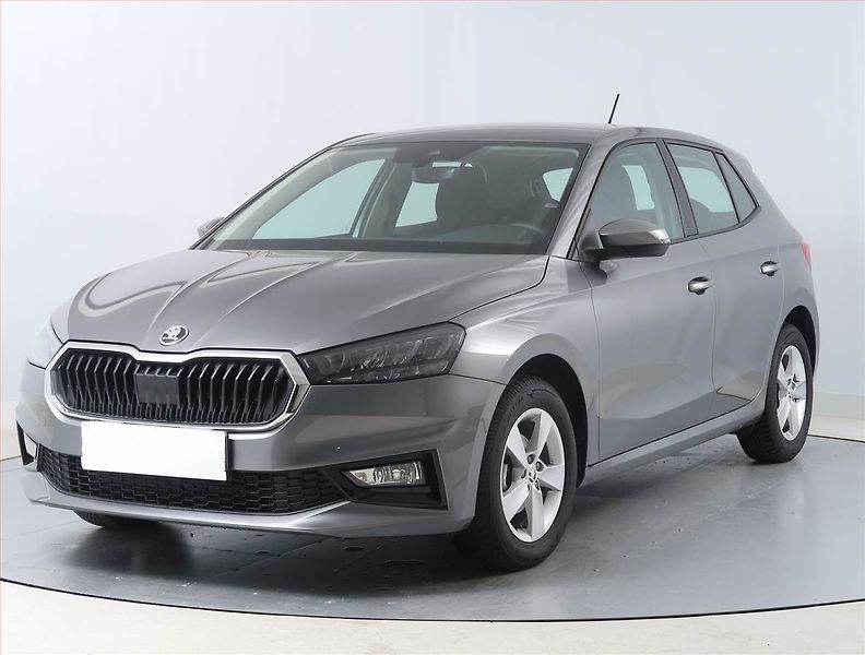 Škoda Fabia (2023) Ambition 1.0 TSI, Serv.kniha - fotka 2 z 14