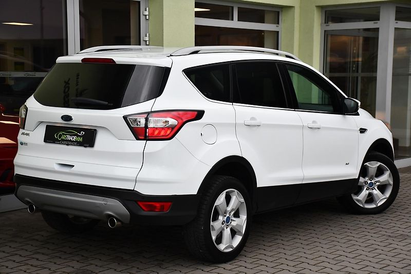 Ford Kuga 2,0TDCi AUT. A/C ČR TAŽNÉ - fotka 4 z 39