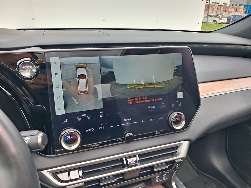 Lexus RX 350h 2,5 HSD e-CVT Luxury 4×4 E-FOU - fotka 17 z 27