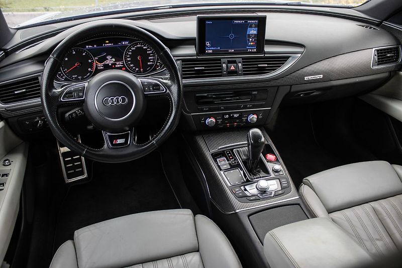 Audi A7 - fotka 11 z 23