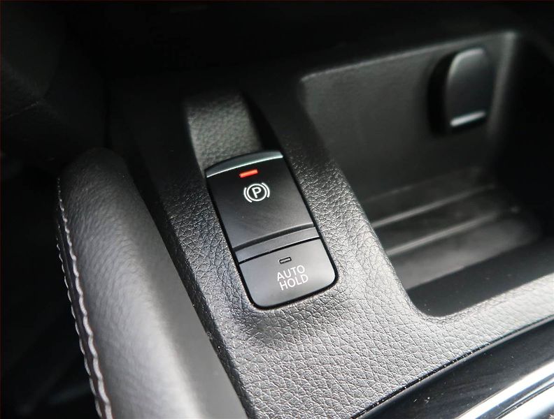 Nissan Qashqai (2018) N-Connecta 1.2 DIG-T - fotka 22 z 23
