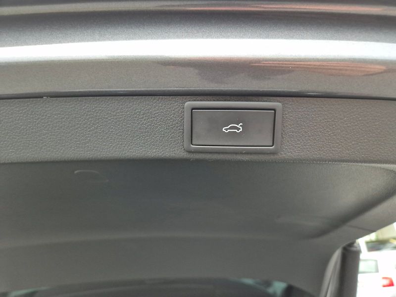 Škoda Octavia (2025) kombi 130 let Premium 1.5 TSI - fotka 33 z 35