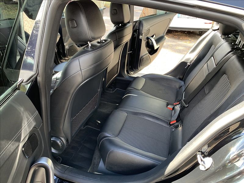 Mercedes-Benz CLA 2,0 200D - fotka 19 z 21