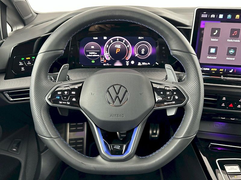 Volkswagen Golf (2025) R 2.0 TSI 245kW 4Motion DSG - fotka 9 z 36