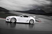 Lexus LFA.