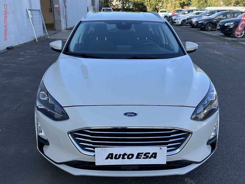 Ford Focus (2021) 1.5EB, 1.maj,ČR, Titanium - fotka 2 z 22