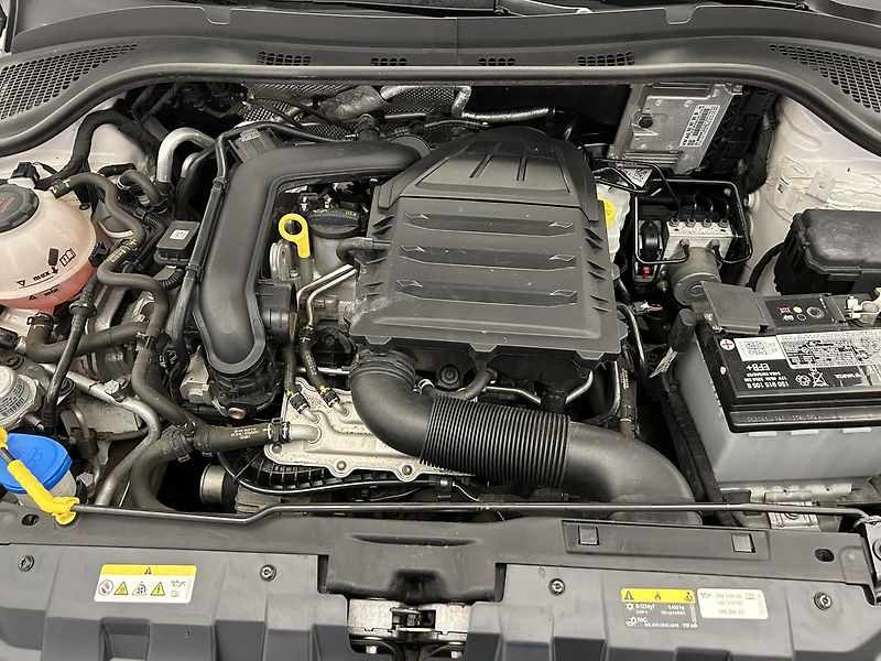 Škoda Fabia 1.0 TSI Active Plus - fotka 20 z 21