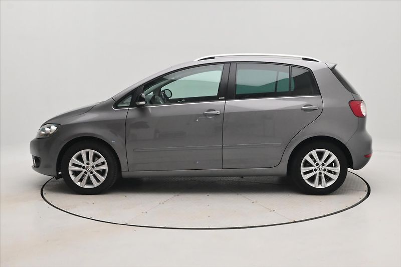 Volkswagen Golf Plus 1,6 TDI 77kW KLIMA Tažné - fotka 8 z 29