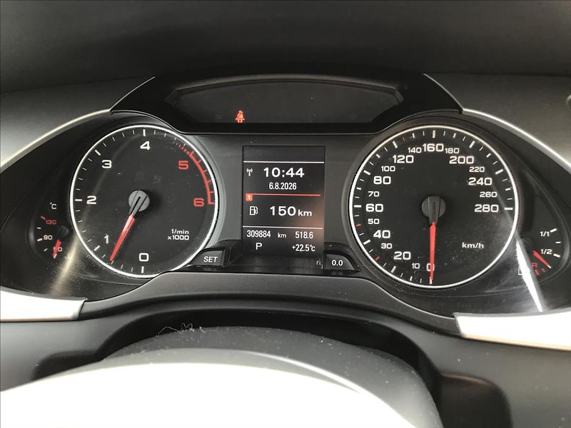 Audi A4 2,7 - fotka 11 z 15