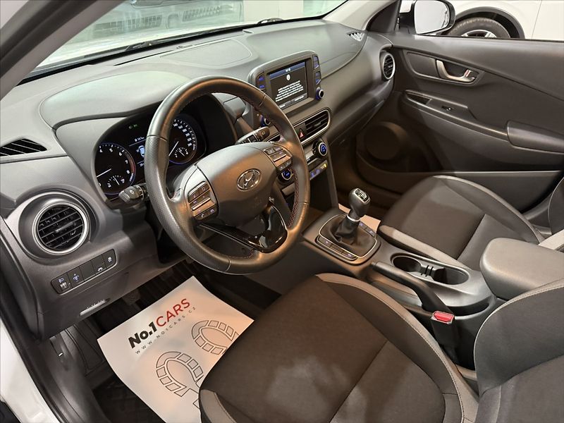Hyundai Kona 1,0   T-GDi 88 kW 1.MAJITEL ČR - fotka 8 z 36