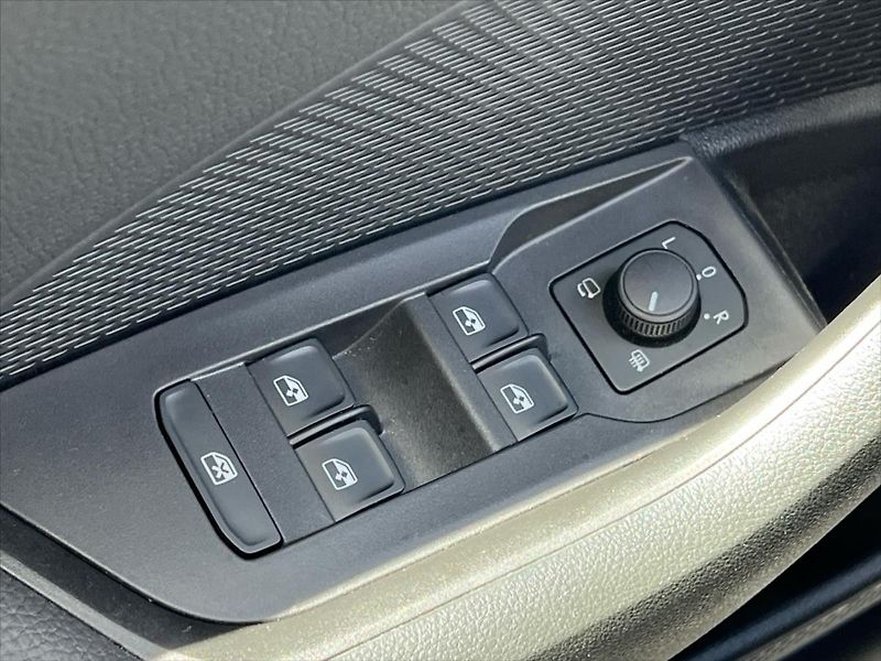 Škoda Octavia 1,5 TSi 85 kW SELECTION  IV. - fotka 20 z 26