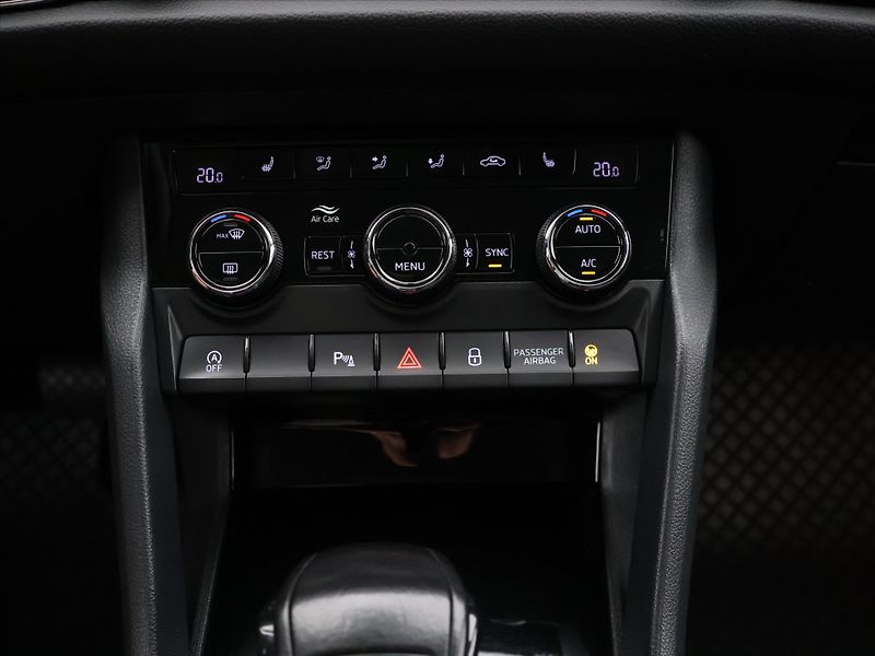 Škoda Kodiaq 2,0 TDI 140kW Style Navi - fotka 23 z 33