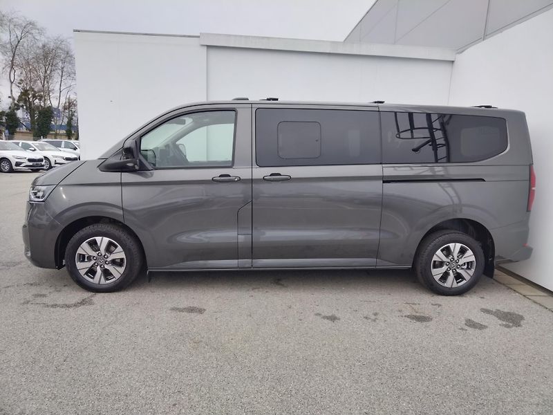 Volkswagen Caravelle Life 2,0 TDI DR 4MOTION 8AUTOM - fotka 3 z 27