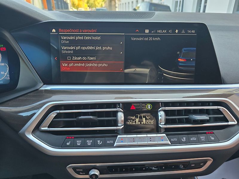 BMW X5 xDrive45e 290kW VIRTUAL KŮŽE - fotka 30 z 40