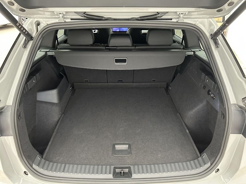 Škoda Kodiaq 2.0 TDI 4x4 SportLine - fotka 21 z 28