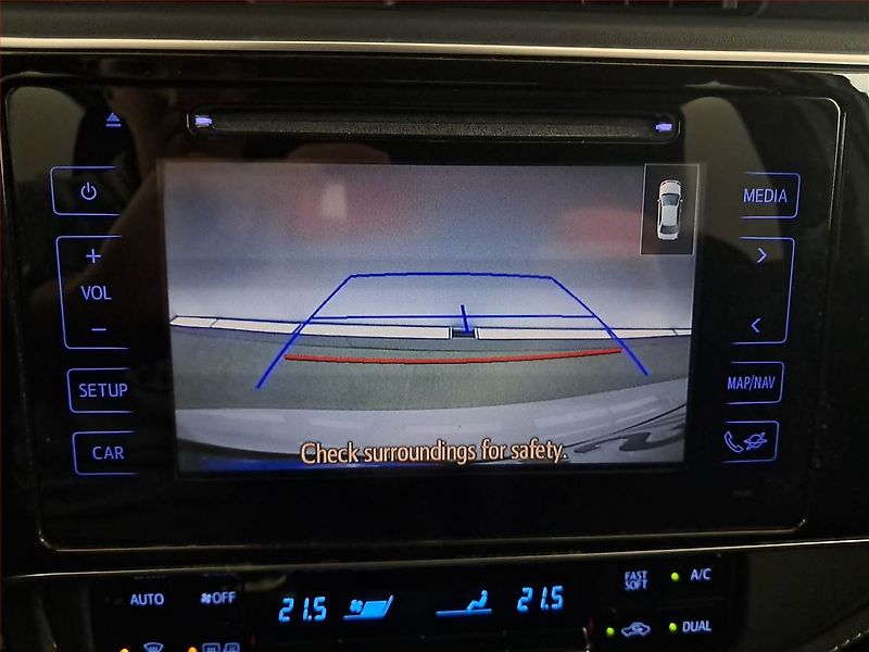 Toyota Corolla (2017) Style 1.6 Valvematic - fotka 17 z 20