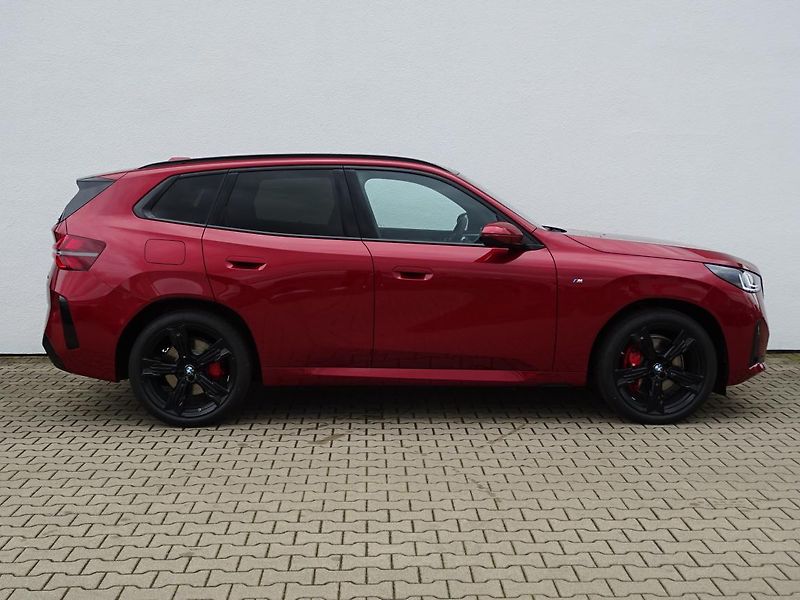 BMW X3 xDrive 40d - fotka 5 z 7