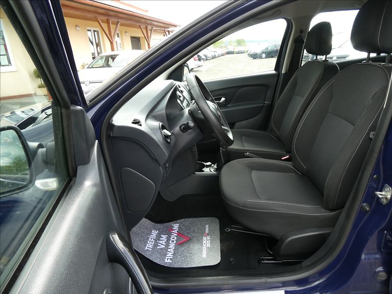 Dacia Sandero 1,0 SCe 54kW serviska, ČR - fotka 20 z 40
